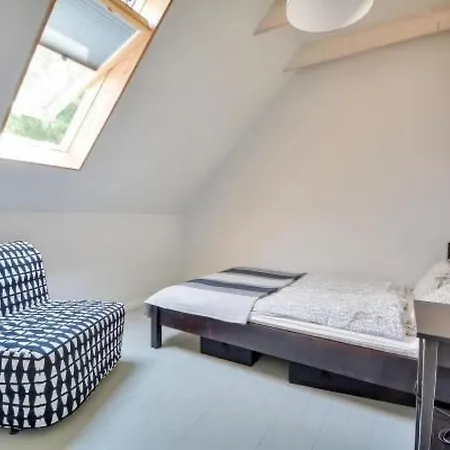 펜션 Mit Privater Terrasse By Interhome