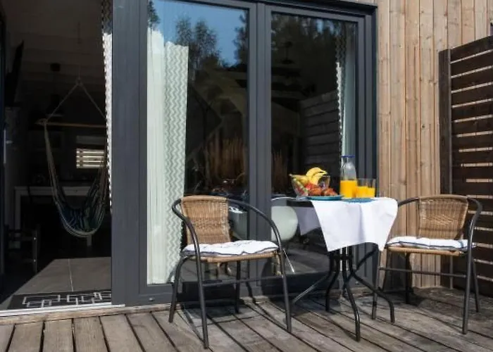 Mit Privater Terrasse By Interhome 펜션