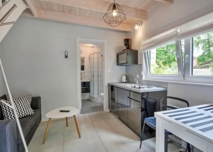 Mit Privater Terrasse By Interhome 포비에로보