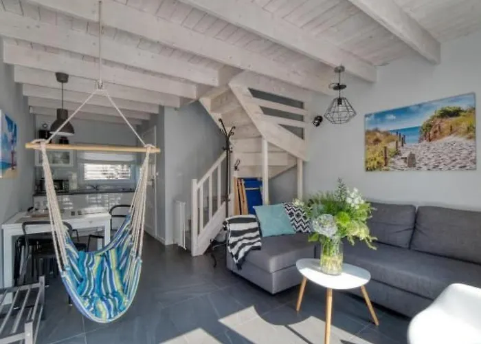 Mit Privater Terrasse By Interhome